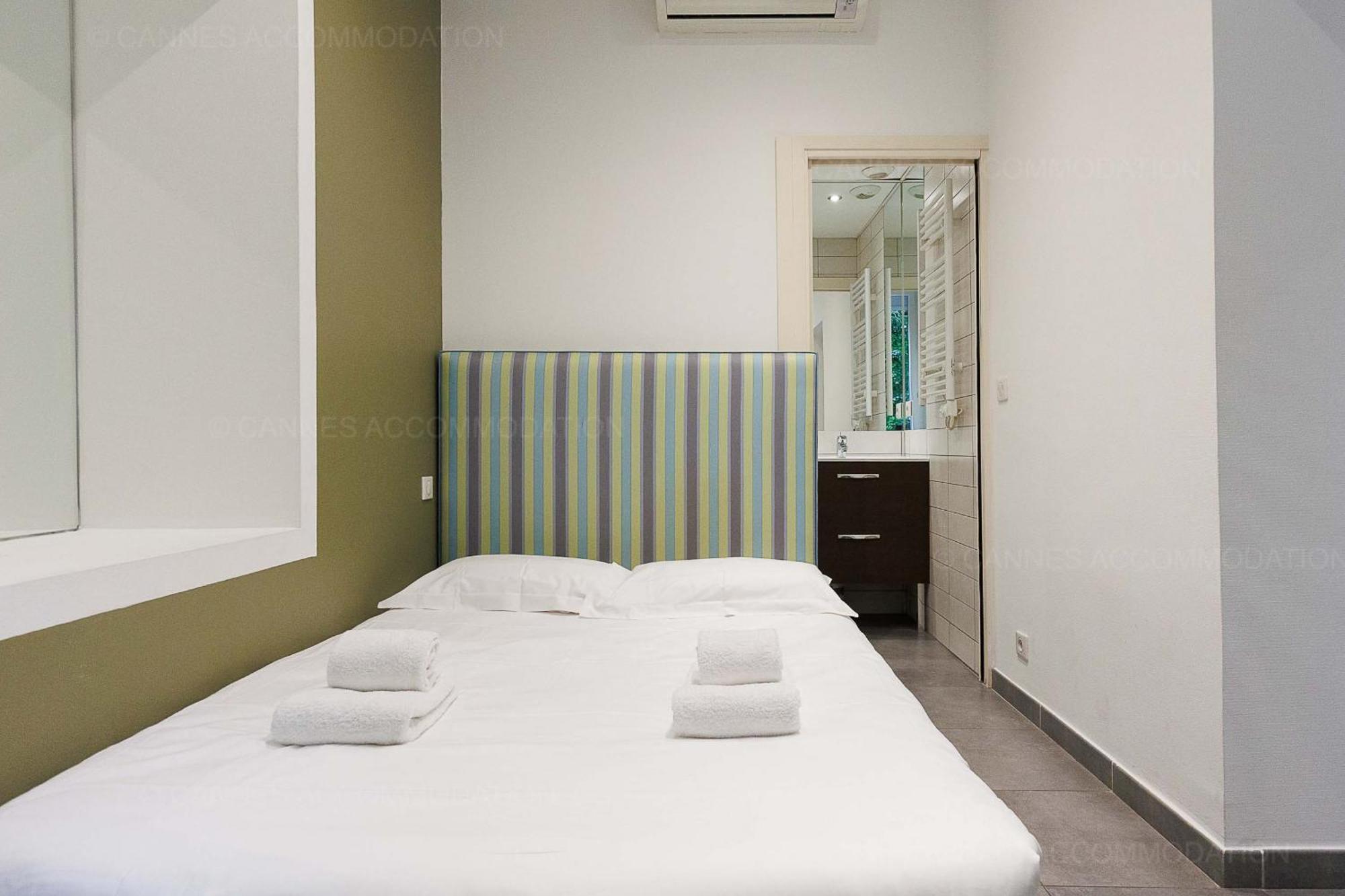 Appartement Aout 12 *